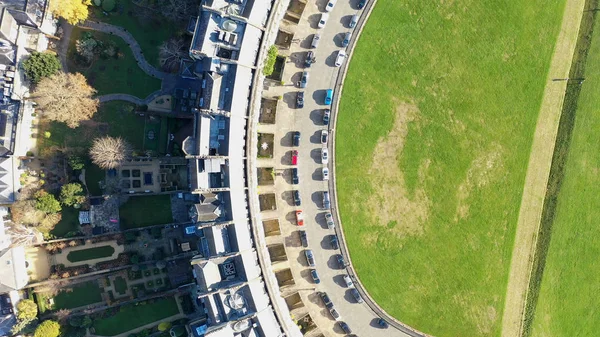 Vista aérea do Crescente Real em Bath, Somerset, Reino Unido — Fotografia de Stock