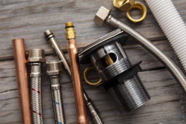 Sıhhi tesisat araçları ve ekipmanları ile ev geliştirme arka plan