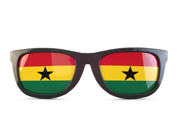 Gafas de sol bandera de Ghana. Renderizado 3D — Foto de Stock