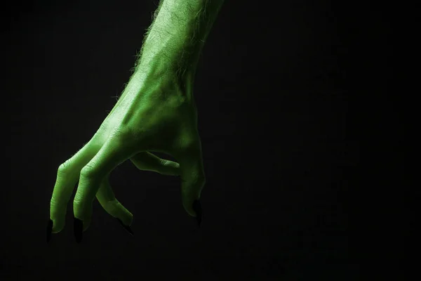 Halloween bruxas verdes ou mão monstro zumbi — Fotografia de Stock