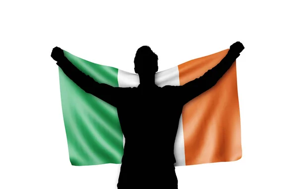 Silhouette masculine tenant le drapeau national de l'Irlande. Rendu 3D — Photo