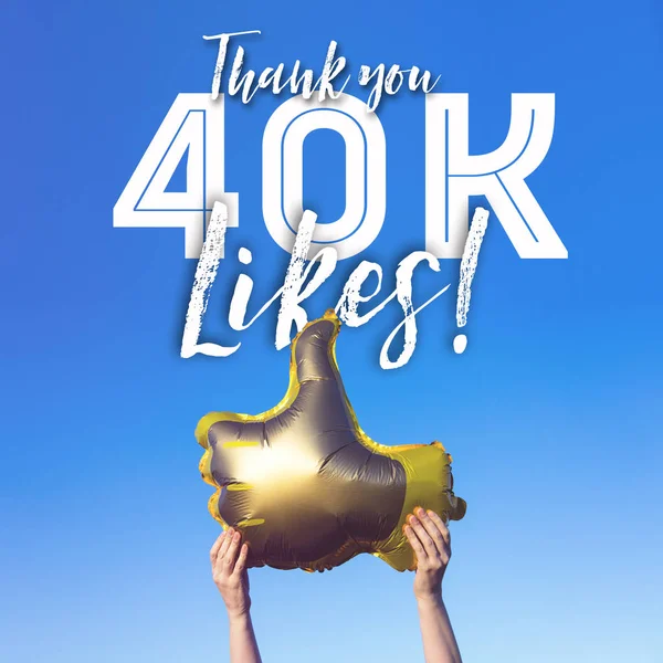 Σας ευχαριστώ 40000 αρέσει χρυσό αντίχειρες πάνω σαν μπαλόνια κοινωνική — Φωτογραφία Αρχείου