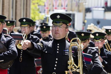 Windsor, Uk - 17 Mayıs 2018: Kol ile tam teçhizatlı prova