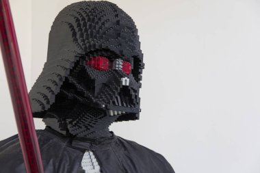 Londra, Uk - 31 Temmuz 2018: Halktan bir Darth Vader figürü