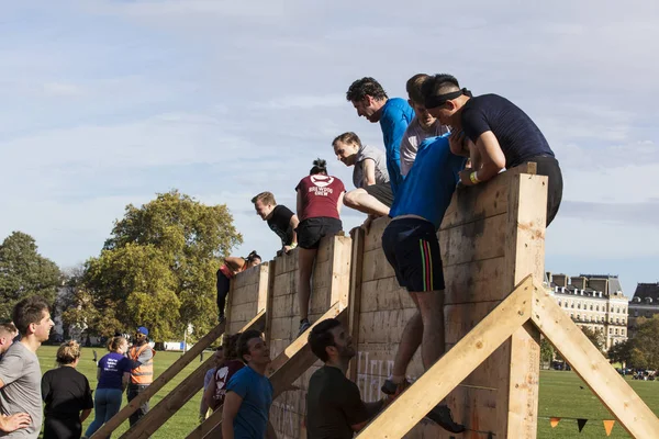 Londra, Uk - 13 Eylül 2018: Katılımcılar To