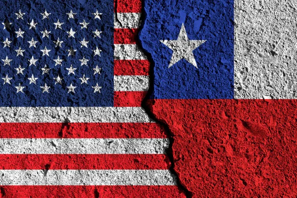 Crack between America and Chile flags. political relationship co — Stock Photo, Image