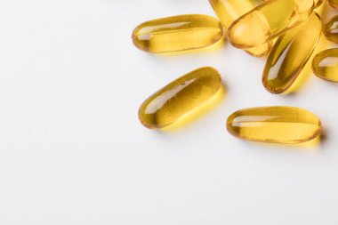 Omega 3 vitamini balık yağı tabletleri