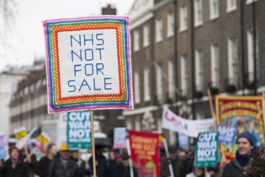 Londra, Uk - 3 Şubat 2018: Protestocular ve kampanyacılar 