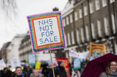 Londra, Uk - 3 Şubat 2018: Protestocular ve kampanyacılar 