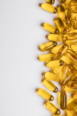 Omega 3 vitamini balık yağı tabletleri