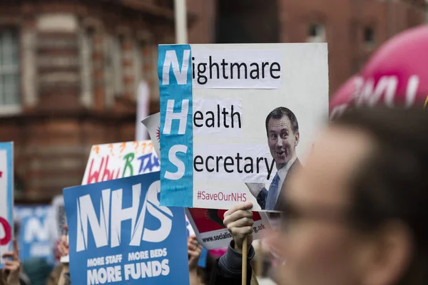 Londra, Uk - 3 Şubat 2018: Protestocular ve kampanyacılar 