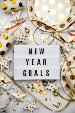Yeni yıl hedefleri, lüks altın vuruşlu ışıkkutlaması mesajı