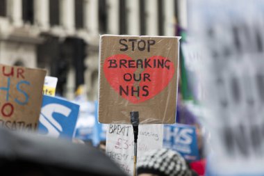 Londra, Uk - 3 Şubat 2018: Protestocular ve kampanyacılar 