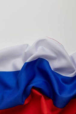 Beyaz arka planda Rus beyaz mavi ve kırmızı bayrağı