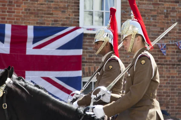 WINDSOR, Reino Unido - 17 DE MAYO DE 2018: Ensayo completo con el brazo — Foto de Stock