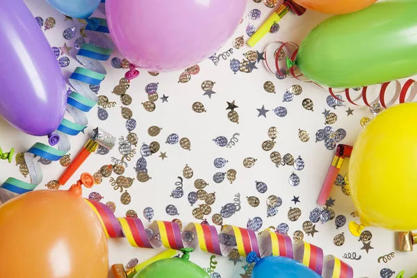 Impreza tle uroczystości z balonami i konfetti — Zdjęcie stockowe