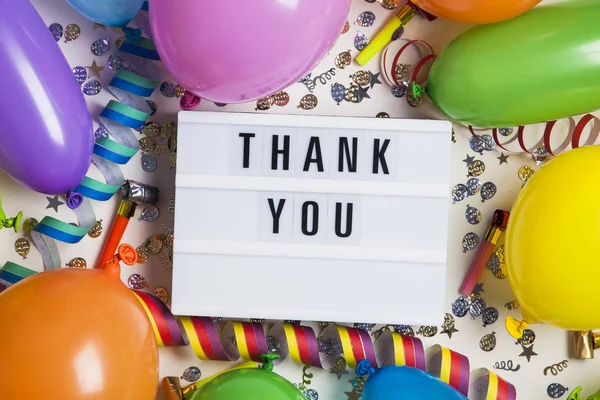 Dank Social Media Lightbox Achtergrond Bovenaanzicht Van Kleurrijke Ballonnen Feestconcept — Stockfoto