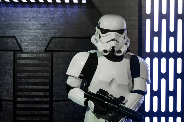 Londra, Uk - 15 Mayıs 2018: Halktan bir Stormtrooper figürü