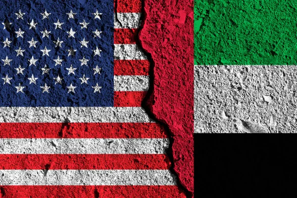 Amerika ve Uae bayrakları arasındaki çatlak. siyasi ilişki konc