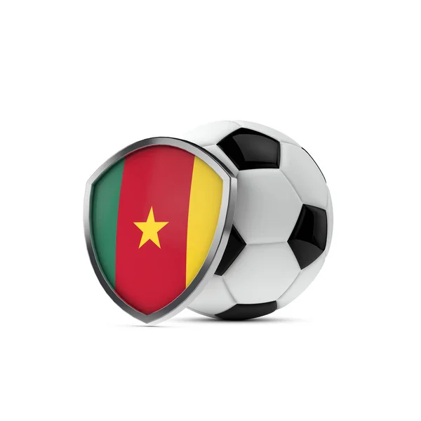 Bouclier du drapeau national du Cameroun avec un ballon de football. Rendu 3D — Photo