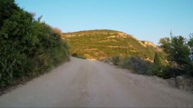 Araba günbatımı Adası rustik yol sürüş