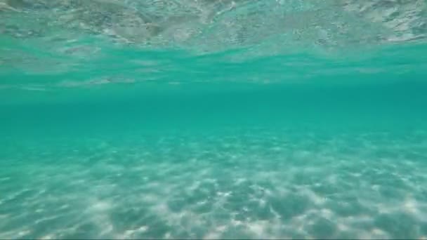 Havsvågor Botten Sand Vatten Havet Havet Klart Vatten — Stockvideo