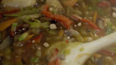 Profesyonel mutfak pişirme sebze