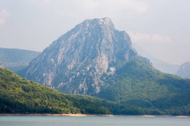 Dağ sis görünümü arka plan