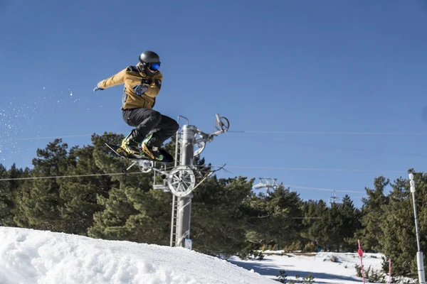 Snowboarder Hermoso Salto Altura — Foto de Stock