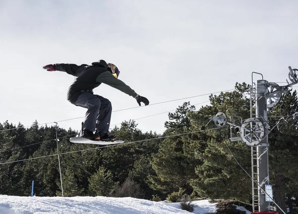 Havadaki Snowboarder — Stok fotoğraf