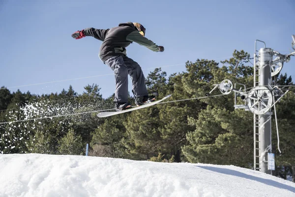 Snowy Salto Snowboarder Freerider — Foto de Stock