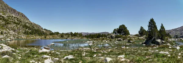 Vista Panorâmica Lago Rota Pessões Llacs Dels Andorra — Fotografia de Stock