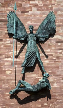 Coventry, Uk - 13 Ağustos 2019: Heykelin 13.