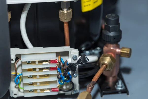 工学と冷却システム クローズ アップの規制の詳細 — ストック写真
