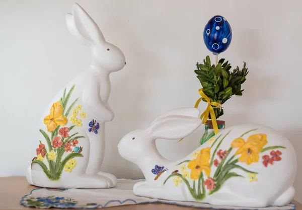 Coniglietto Pasqua Dipinto Uovo Pasqua Come Decorazione Primo Piano — Foto Stock