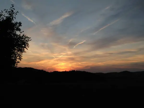 Ambiance Festive Coucher Coucher Soleil Dans Campagne Ouverte — Photo