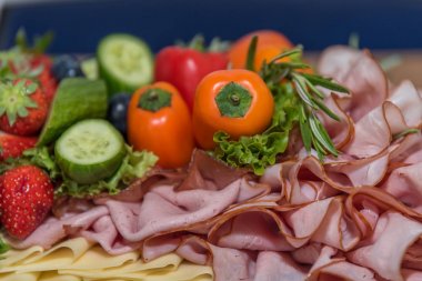 çeşitli renkli büfe