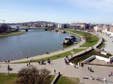 bahar şehirler Lehçe