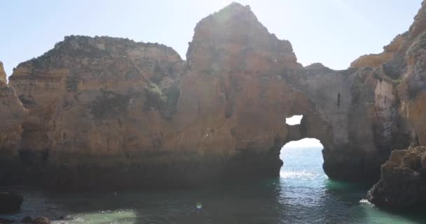 Ponta Piedade Ünlü Yer Güney Portekiz Lagos Şehir Kayalık Sahil — Stok video