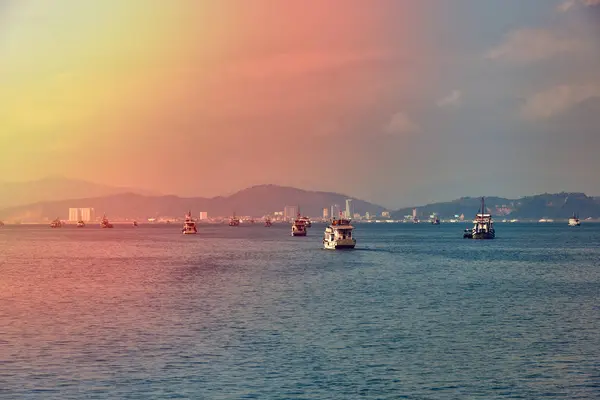 Barcos Bahía Halong Puesta Del Sol Vista Panorámica Bahía Long — Foto de Stock