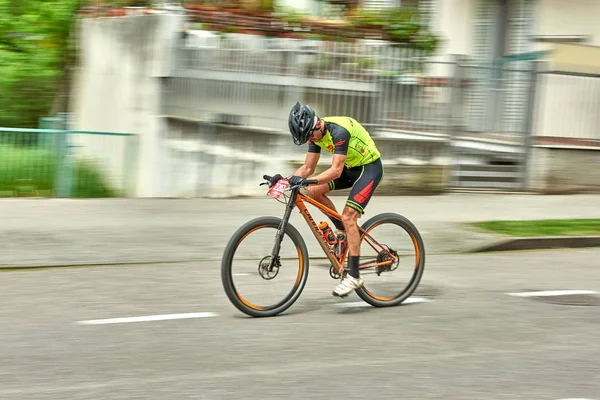 Riva Del Garda Lago Garda Italy April 2018 Unknown Rider — Stock Photo, Image