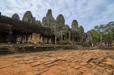 Angkor Thom Bayon Prasat Bayon Khmer tapınakta popüler turistik, Angkor Wat Archaeological Park içinde Siem Reap, Kamboçya Unesco Dünya Mirası 's