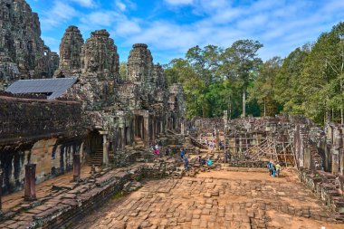 Angkor Thom Bayon Prasat Bayon Khmer tapınakta popüler turistik, Angkor Wat Archaeological Park içinde Siem Reap, Kamboçya Unesco Dünya Mirası 's