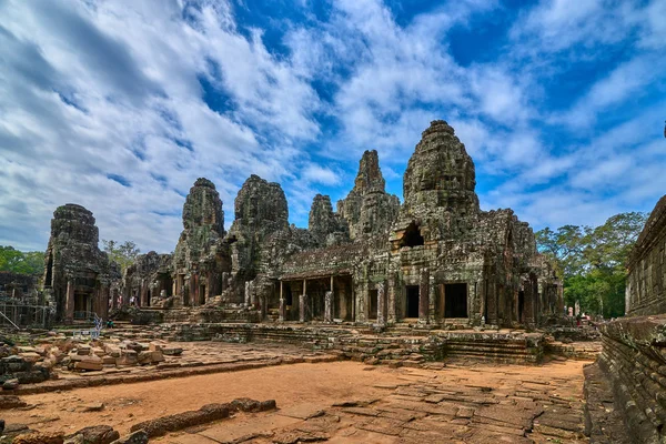 Angkor Thom Bayon Prasat Bayon Khmer tapınakta popüler turistik, Angkor Wat Archaeological Park içinde Siem Reap, Kamboçya Unesco Dünya Mirası 's
