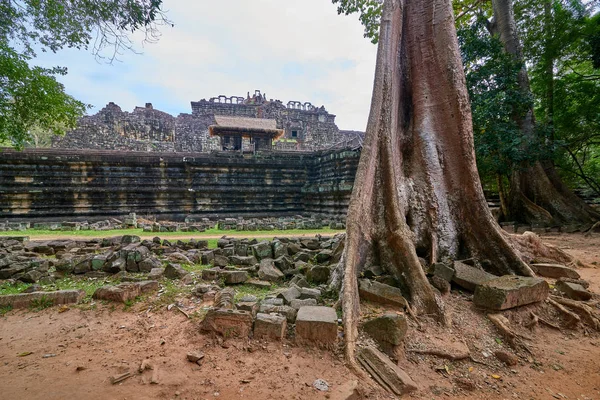 Temple Bouddhiste Dans Complexe Angkor Thom Parc Archéologique Angkor Wat — Photo