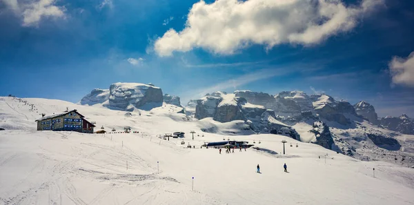 Estância Esqui Madonna Campiglio Paisagem Panorâmica Dos Alpes Dolomitas Madonna — Fotografia de Stock