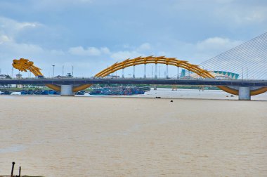 Da Nang, Vietnam: Dragon Köprüsü