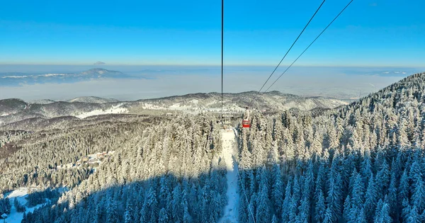 Dağ kayak merkezi, Romanya, Transilvanya, Brasov, Brüksel Brasov, Postavarul Dağları