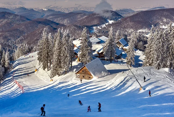 Gebirgsskigebiet Rumänien Siebenbürgen Brasov Poiana Brasov Postavarul Berge — Stockfoto
