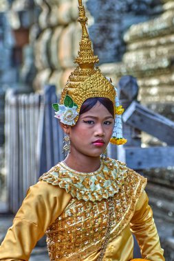 Siem Reap, Kamboçya - 13 Aralık 2014: Angkor Wat, Apsara dans dansçılar Kamboçyalılar Apsara Kamboçya, Arkeoloji Parkı Siem Reap, Kamboçya Unesco Dünya Mirası'eski klasik dans şeklidir